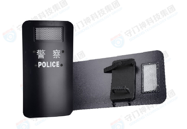 警務(wù)人員如何使用守門神防暴盾牌？